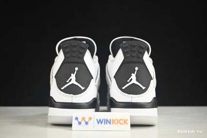 Black” Jordan Air 4 “Military 0811